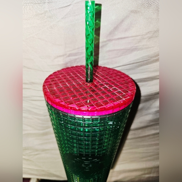 NWT Starbucks 2023 Iridescent Green & Pink Grid Disco Bling Venti Tumbler - Picture 2 of 5